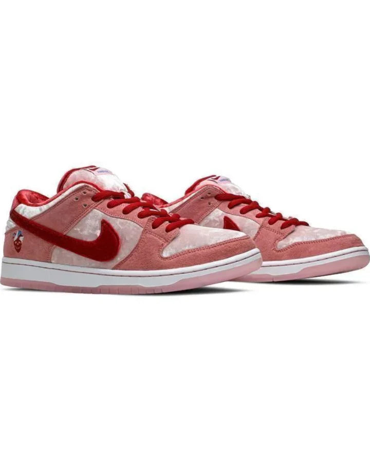 StrangeLove x Dunk Low "Valentine's Day" caixa especial
