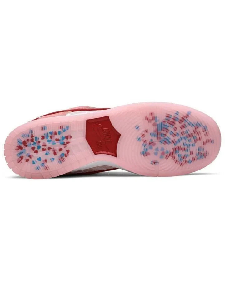 StrangeLove x Dunk Low "Valentine's Day" caixa especial