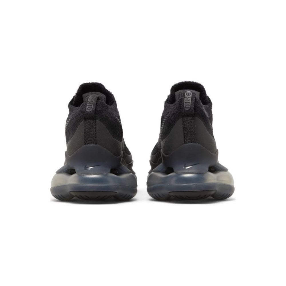 Air Max Scorpion Flyknit "Triple Black"