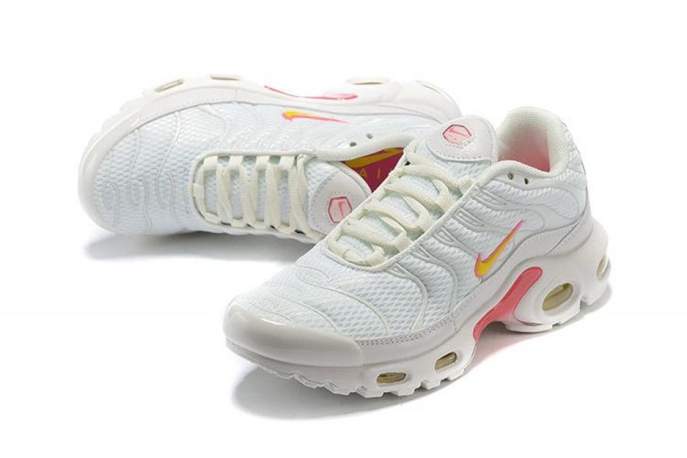 Air Max TN Plus "Cream Pink" Feminino