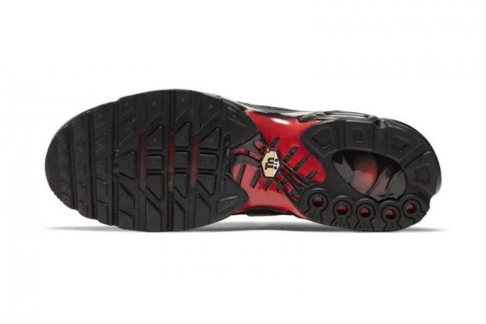 Air Max TN Plus "Deadpool"